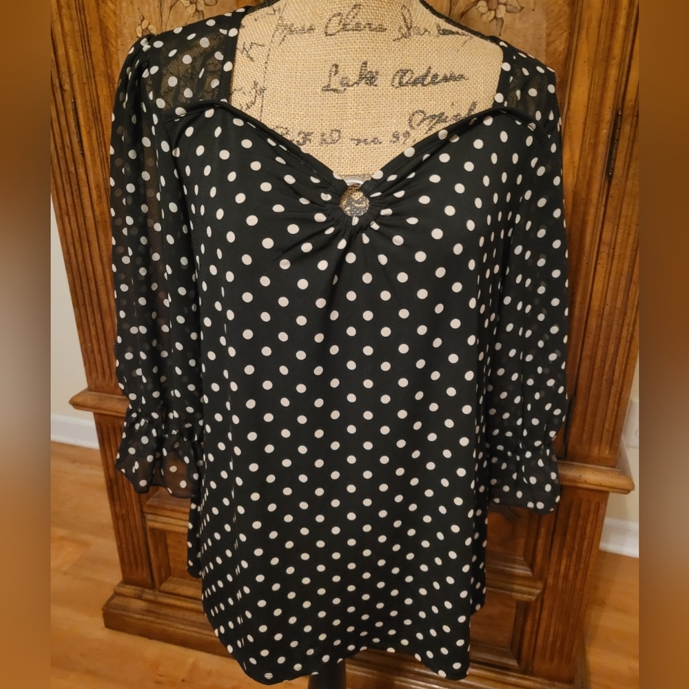 Stylish Black and White Polka Dot Women's Blouse
